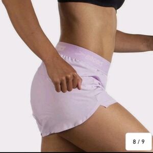 Brooks Women's Chaser 3" shorts small